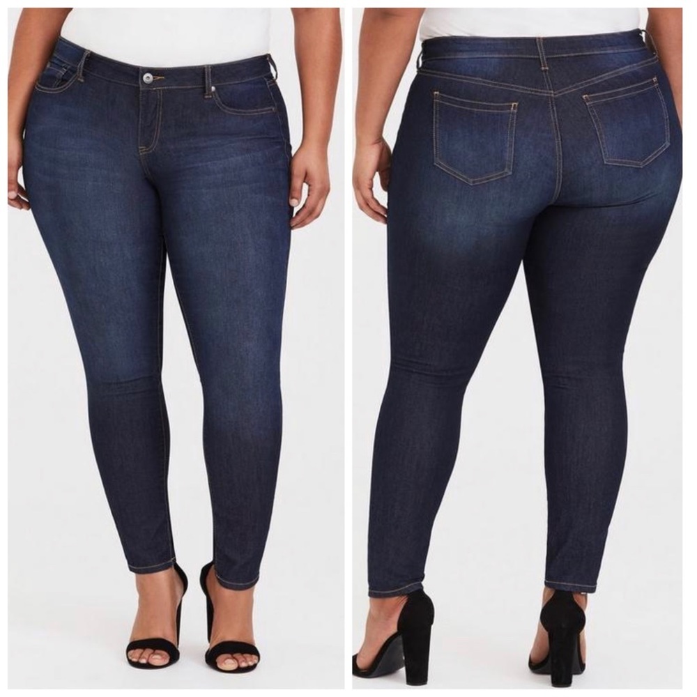 Torrid Curvy Skinny Jeans Blue Size 20R